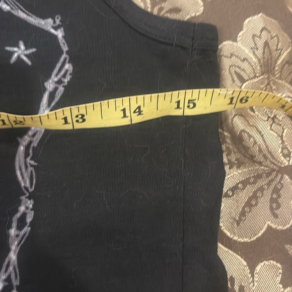 Guns and Roses Racer Back - Picture 4 of 5